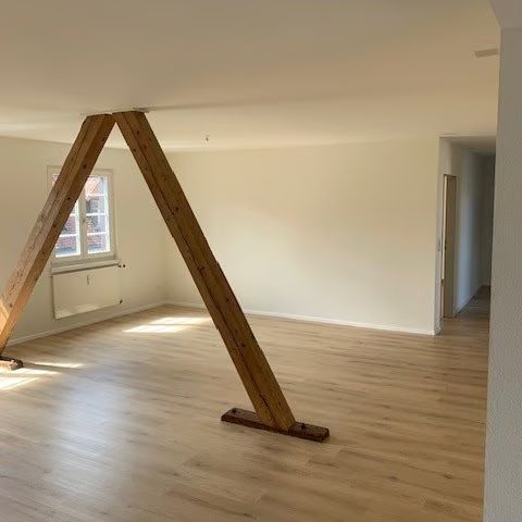 3.5 Zimmer, 142 m², 3. Stock - Photo 1