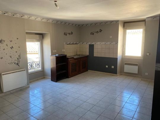 Location Appartement 3 pièces 85m² MOLIERES SUR CEZE 30410 - Photo 1