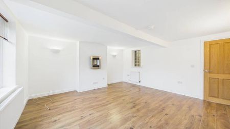 2 bedroom cottage to rent - Photo 2