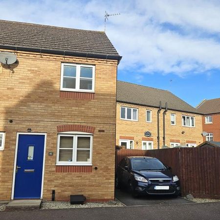 2 bedroom semi-detached house to rent - Photo 4