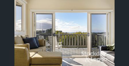 Outstanding Bay Views - Photo 2