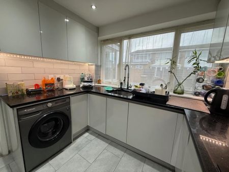 2 bedroom terraced house to rent - Photo 5