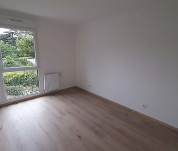 location Appartement T2 DE 39.7m² À IRIGNY - Photo 1