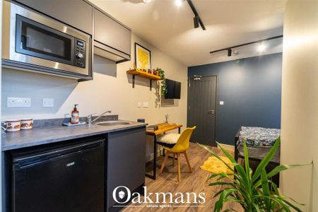 6 bedroom house to rent - Photo 4