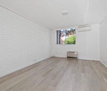 1 Bedroom Apartment in Prime Plenty Location - Photo 1