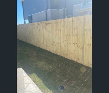 3-Bedroom Duplex in Logan Reserve - Modern, Stylish & Spacious - Photo 5