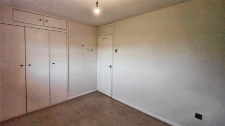 3 bedroom house to rent Cypress Court, Northampton, Northamptonshire, NN3 - Photo 5