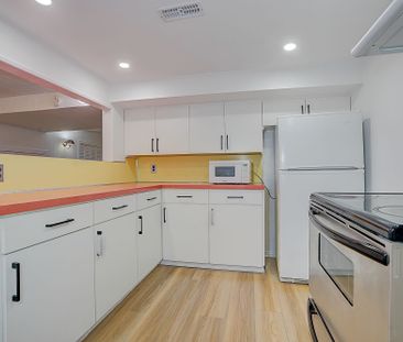 For Lease - 23 Marsha Drive Unit# Basement, Toronto, Ontario - Photo 5