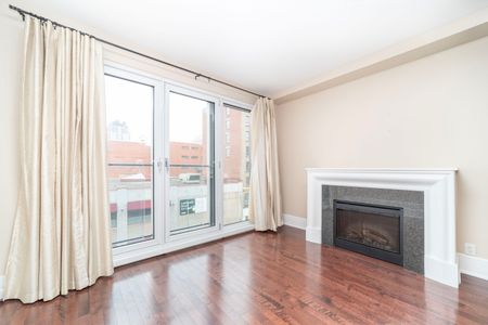 For Lease - 700 Sussex Drive Unit# 403, Lower Town - Sandy Hill, Ontario - Photo 2