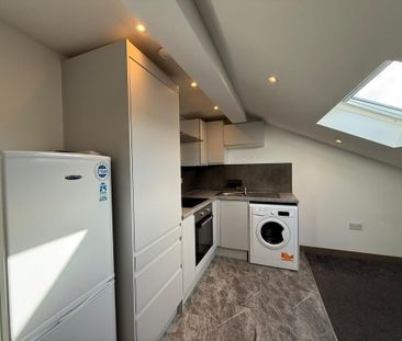 2 bedroom apartment to rent - Photo 6