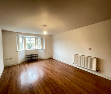 2 bedroom Apartment to let - Photo 1