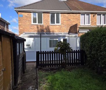 3 bedroom semi-detached house to rent - Photo 6
