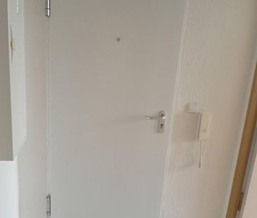 2Zi-Whg; ca 52,71m², 781€ NKM Buckow sofort, befr. bis 30.06.27 - Photo 1