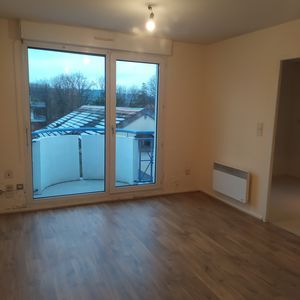 À louer / Appartement F2 / BESANCON QUARTIER QUATRE VENTS 9 E rue du Refuge - Photo 2
