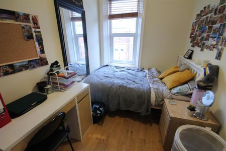 Deuchar Street, Jesmond, Newcastle Upon Tyne - Photo 5