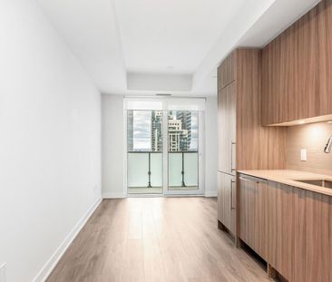 For Lease - 4130 Parkside Village Drive Unit# 1808, Mississauga, On... - Photo 6