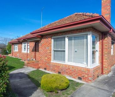 803 Dana Street, Ballarat Central - Photo 1