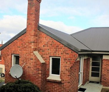 Marvellous home in Maryhill - Photo 1
