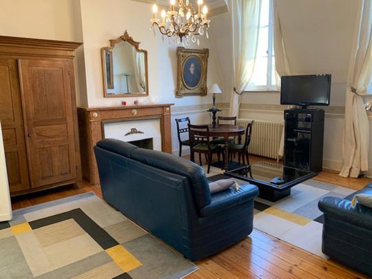 Flat - for rent - Photo 1