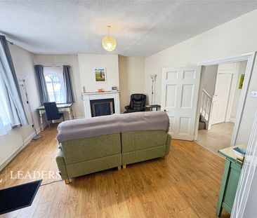 3 bedroom house to rent The Broadway, St. Ives, PE27 - Photo 1