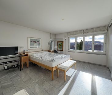 FAMILIENFREUNDLICH MIT VIEL PLATZ UND UMSCHWUNG! - Foto 1