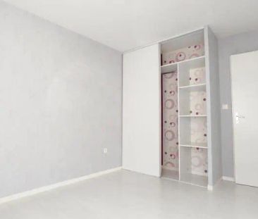 Appartement à louer 4 pièces 81.25m² - Photo 3