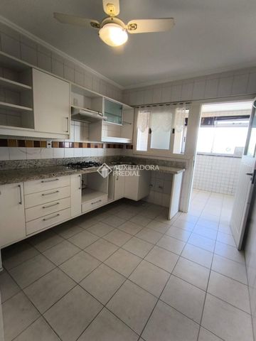 Apartamento com 3 quartos e 107m² para alugar em Centro, Canoas. - Photo 4