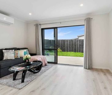 Modern Family Home in the Heart of Lakeside – 8 Panewaka Street, Te... - Photo 5