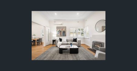 Classic Character in a Blue-Chip Camberwell Location - Photo 3