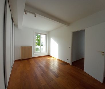 Tout savoir sur cette maison à Saint-Germain-en-Laye - Photo 2