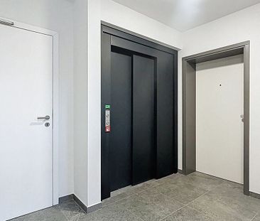 Appartement te huur in Liège voor € 930 met 2 slaapkamers - Photo 1