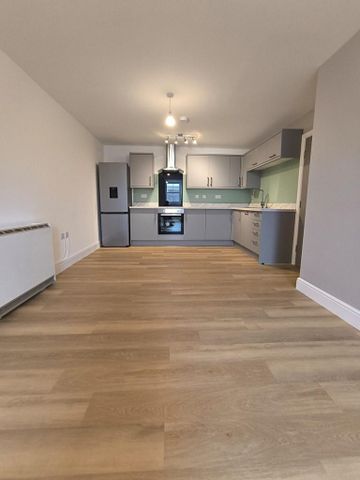 1 bedroom apartment to rent - Photo 4