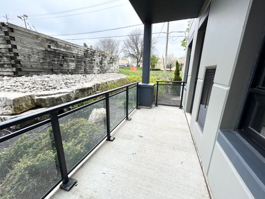 For Lease - 460B Belmont Avenue Unit# 101, Kitchener, Ontario - Photo 1