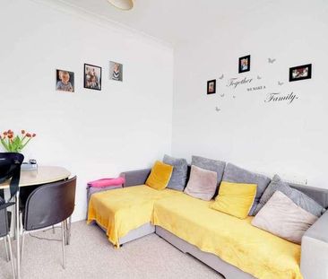Florence Road, Bournemouth, BH5 - Photo 1