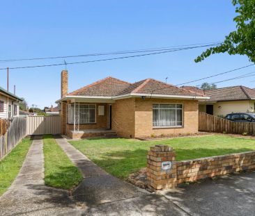 16 Wattle Grove, Reservoir. - Photo 1