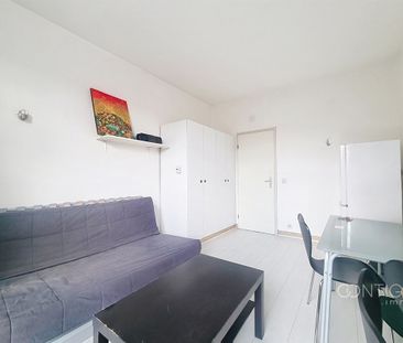 Studio - Photo 1