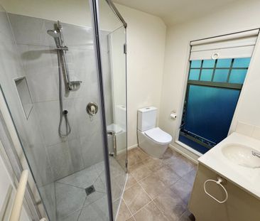 Property Management79 Gilletta Rd, Mount Roskill - House for Rent - Photo 4