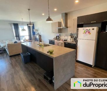 9-730, Rue Saint-Denis, Mercier à louer - Photo 1