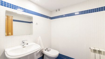 Comfortable, well laid out and in a privileged location - Photo 4