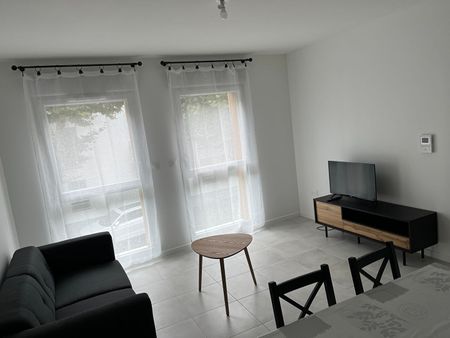 Location appartement 2 pièces, 45.00m², Rochefort - Photo 5