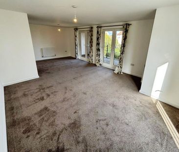 4 bedroom townhouse to rent - Photo 2