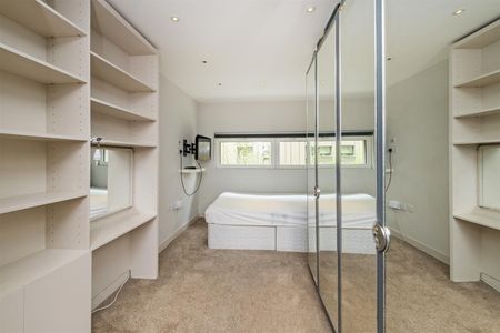 Woods House, Grosvenor Waterside, 7 Gatliff Road, London, SW1W - Photo 2