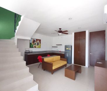 Renta de Townhouse en Montebello - Photo 1