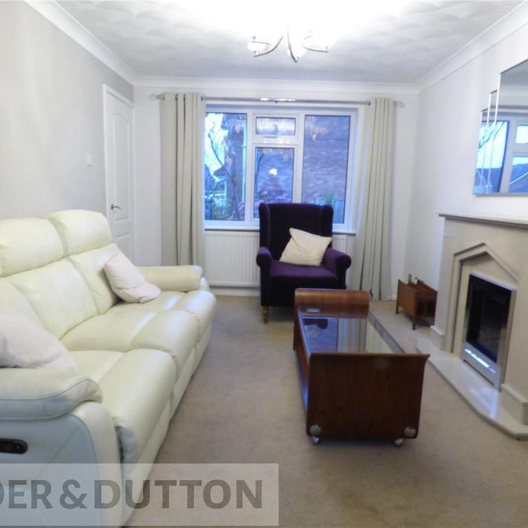 4 bedroom detached house to rent - Photo 1