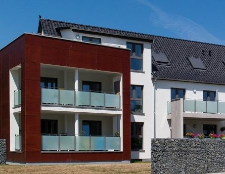 Exklusive und großzügige Dachgeschosswohnung mit moderner Ausstattung in Citylage - Photo 1
