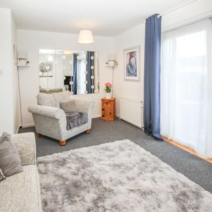 2 bedroom terraced house to rent - Photo 1