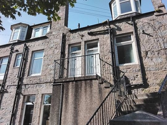 79 Rosemount Place, AB25 2XL, Aberdeen - Photo 1
