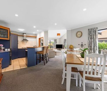 Stunning 4-Bedroom Family Home in Papamoa - Photo 6