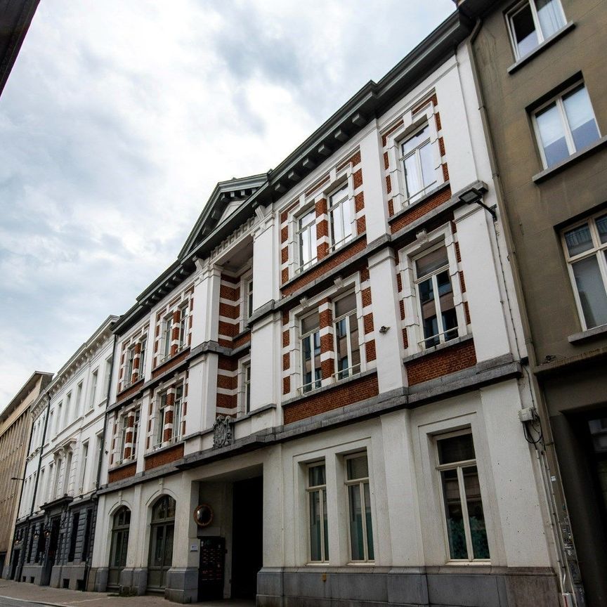 Gezellige studentenkamer midden in de studentenbuurt van Antwerpen! - Photo 1