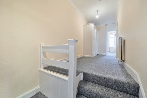 Maisonette to rent - Grays, RM17 - Photo 1